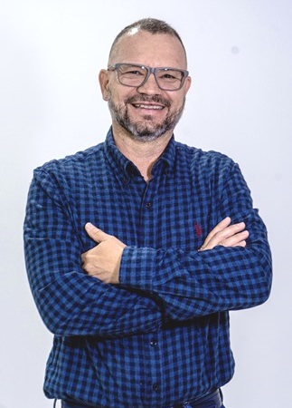 Omar Alberto Cano Burgos subgerente asistencial de la ese hospital la ceja